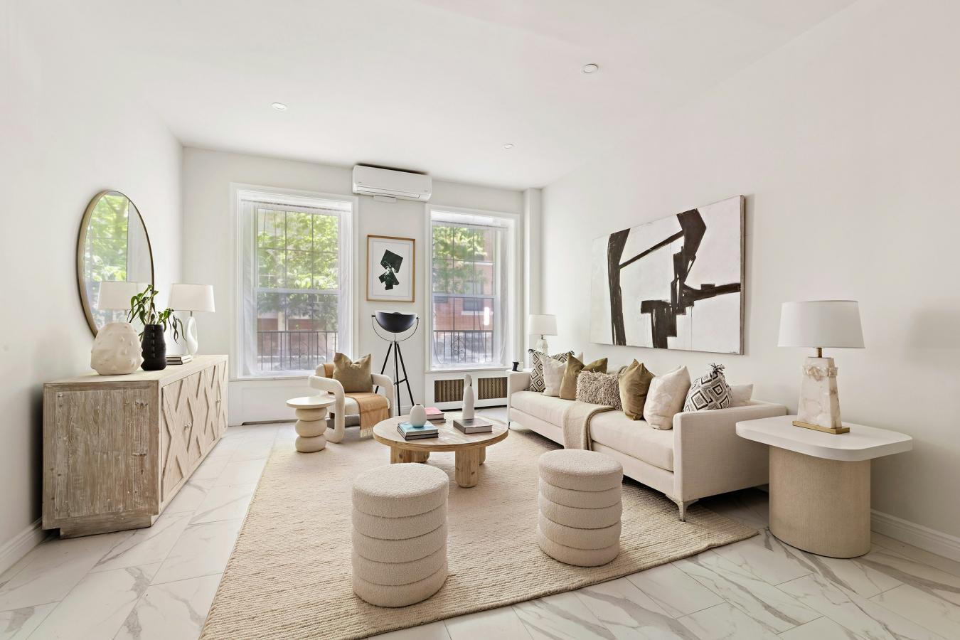 New York, New York, 10028, United States, 3 Bedrooms Bedrooms, ,2 BathroomsBathrooms,Residential,For Sale,2044880