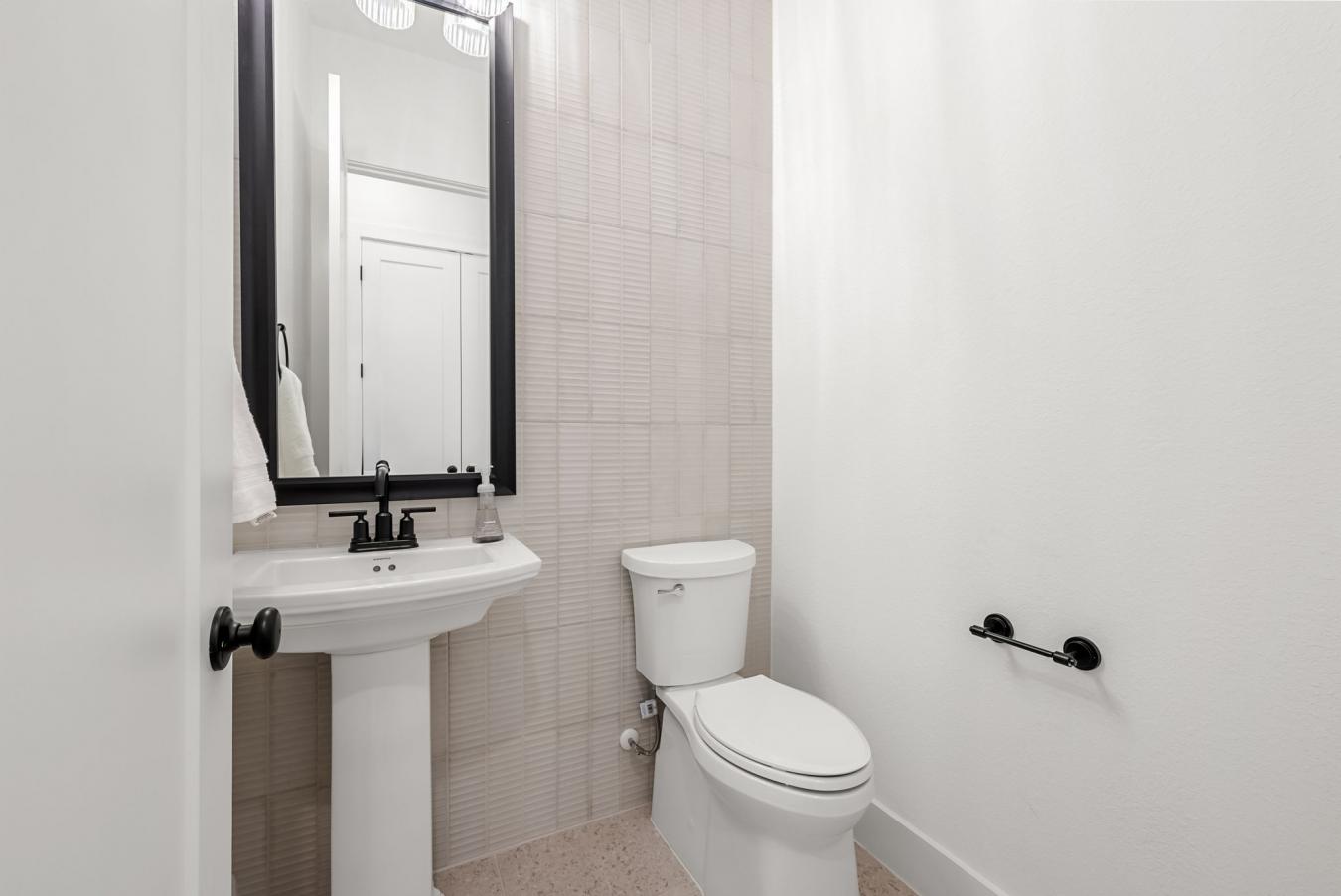 Liberty Hill, Williamson, 78642, United States, 4 Bedrooms Bedrooms, ,4 BathroomsBathrooms,Residential,For Sale,2044881
