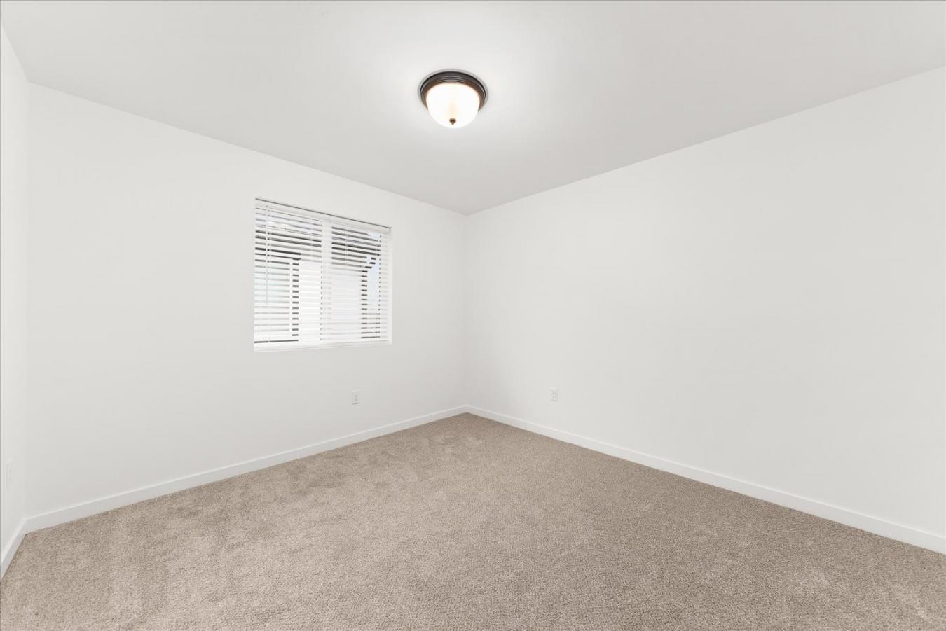 $5k Builder Credit + Lender Credit! Completed, move-in ready new const – image 20
