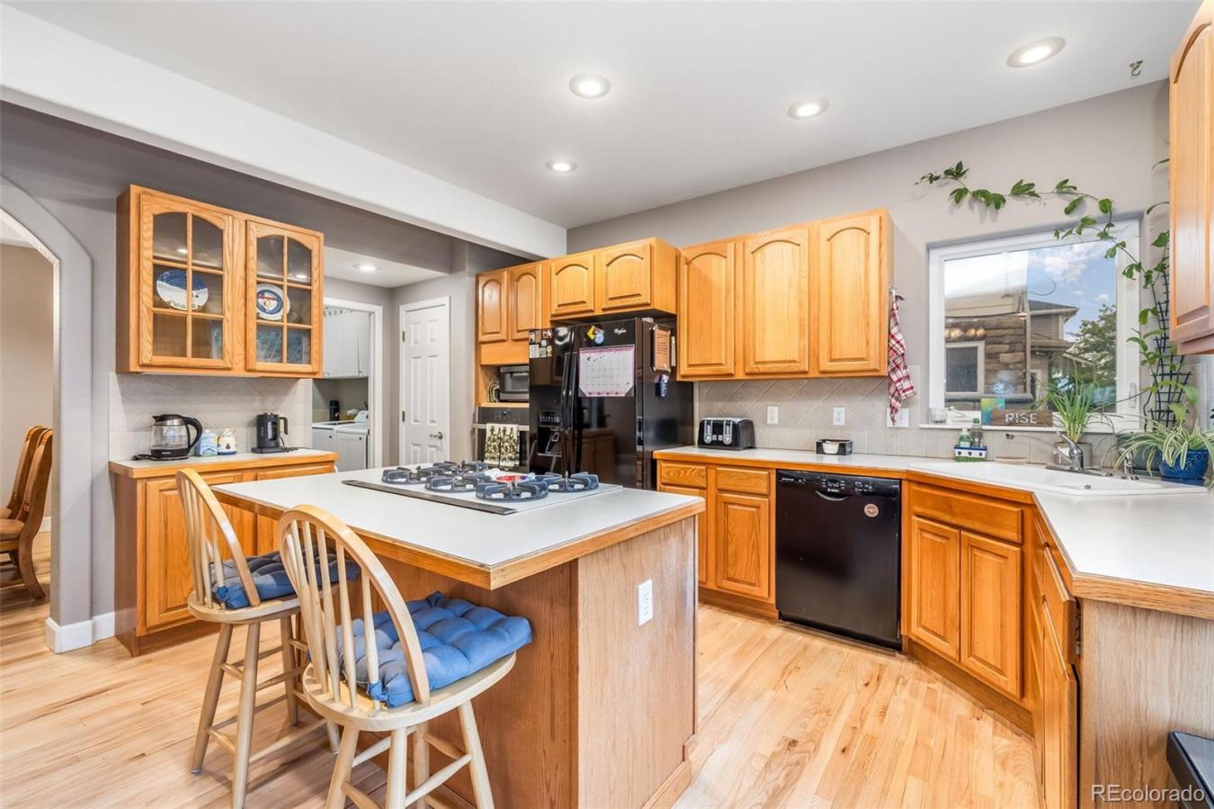 Longmont, Boulder, 80503, United States, 6 Bedrooms Bedrooms, ,5 BathroomsBathrooms,Residential,For Sale,2044867