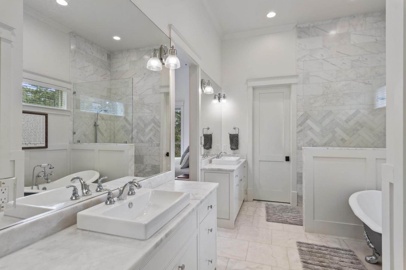 Santa Rosa Beach, Florida, 32459, United States, 5 Bedrooms Bedrooms, ,4 BathroomsBathrooms,Residential,For Sale,2045317