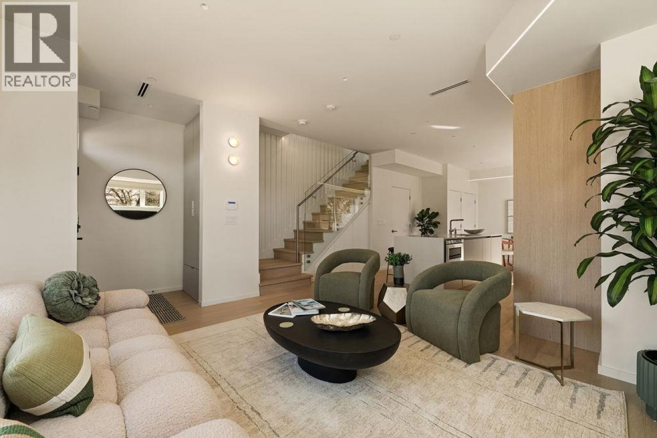 Vancouver, BC, V5Z2H9, Canada, 3 Bedrooms Bedrooms, ,2 BathroomsBathrooms,Residential,For Sale,2045315