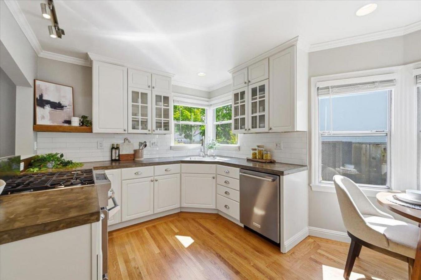 Redwood City, San Mateo, 94062, United States, 3 Bedrooms Bedrooms, ,2 BathroomsBathrooms,Residential,For Sale,2045314