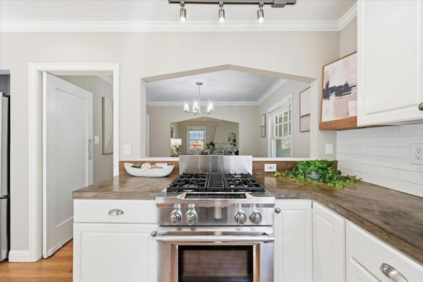 Redwood City, San Mateo, 94062, United States, 3 Bedrooms Bedrooms, ,2 BathroomsBathrooms,Residential,For Sale,2045314