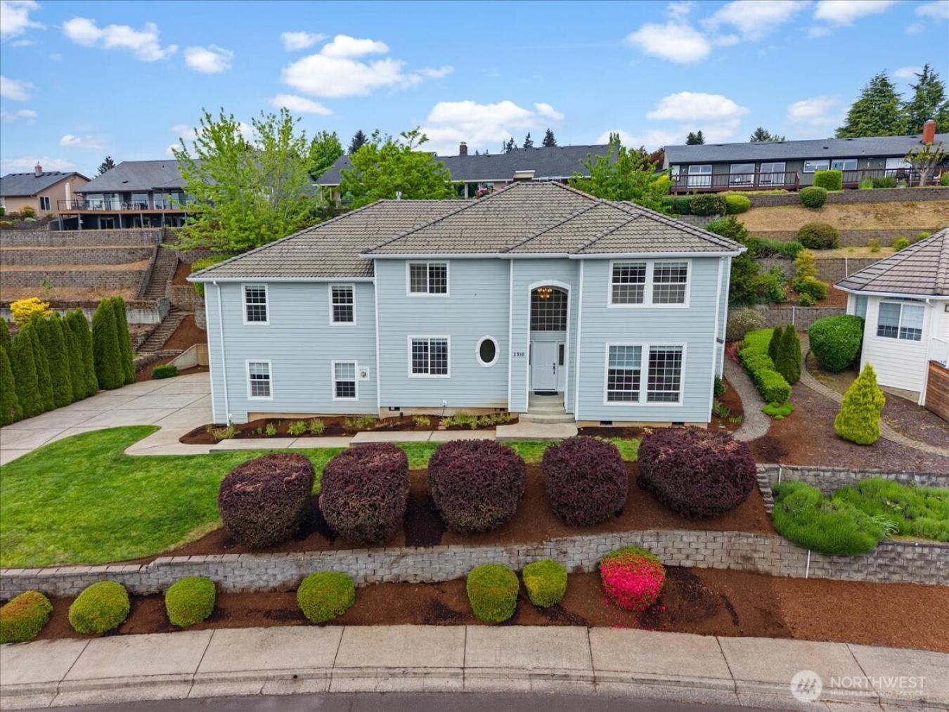 Vancouver, Clark, 98665, United States, 4 Bedrooms Bedrooms, ,2 BathroomsBathrooms,Residential,For Sale,2045312