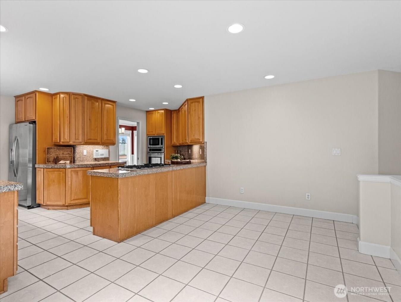 Vancouver, Clark, 98665, United States, 4 Bedrooms Bedrooms, ,2 BathroomsBathrooms,Residential,For Sale,2045312