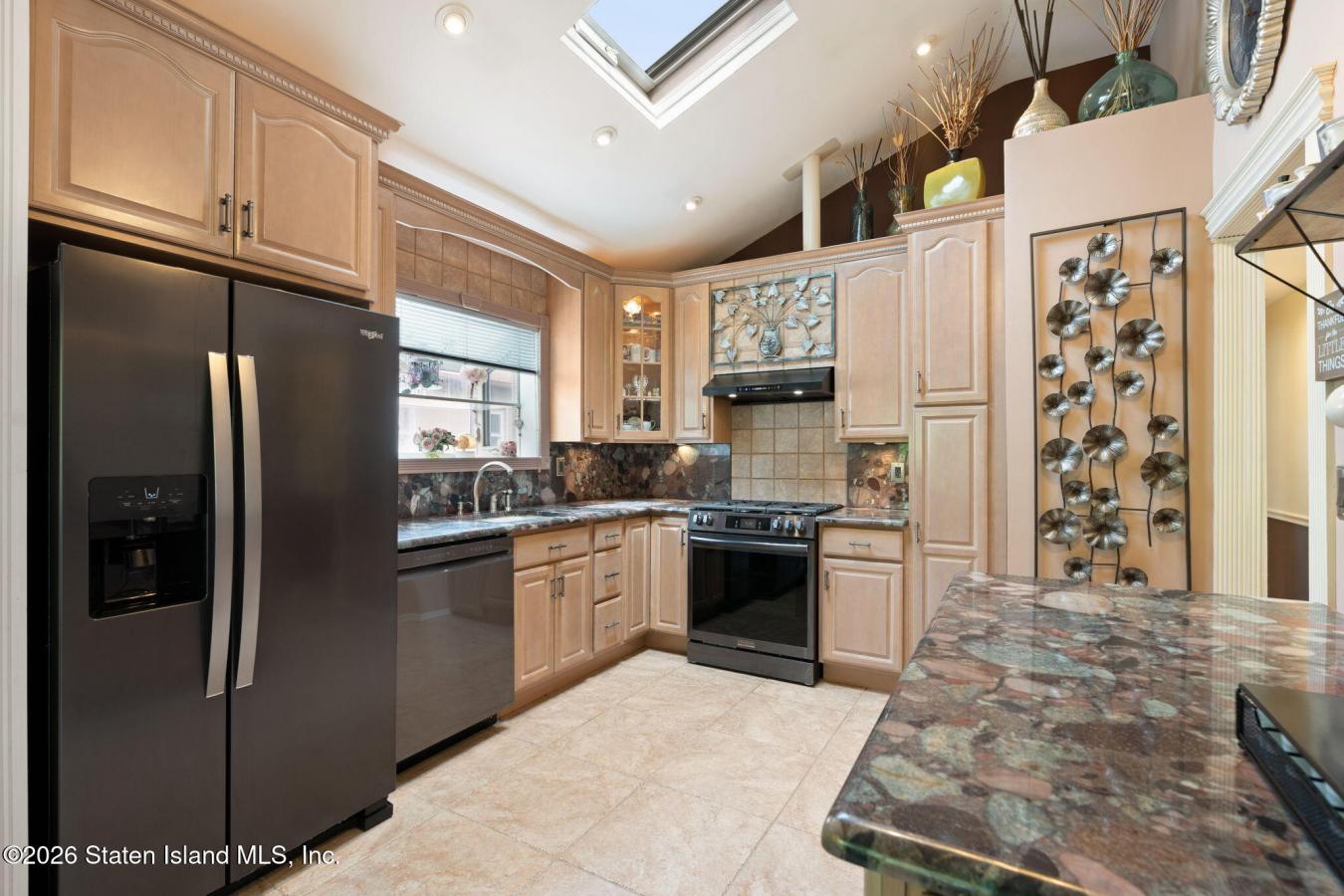 Staten Island, Richmond, 10309, United States, 4 Bedrooms Bedrooms, ,3 BathroomsBathrooms,Residential,For Sale,2045310