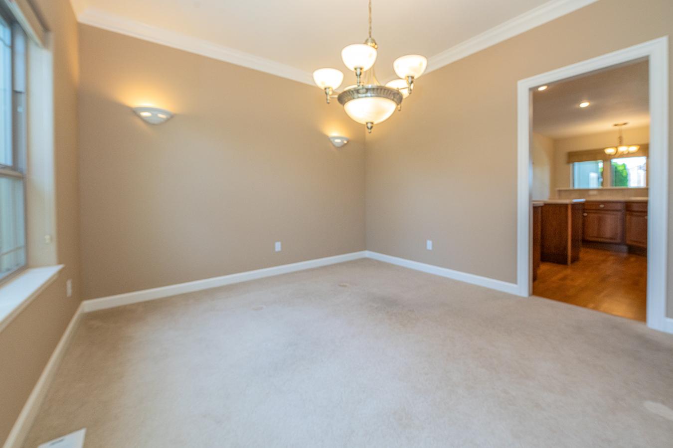 Walla Walla, Walla Walla, 99362, United States, 4 Bedrooms Bedrooms, ,2 BathroomsBathrooms,Residential,For Sale,2045307