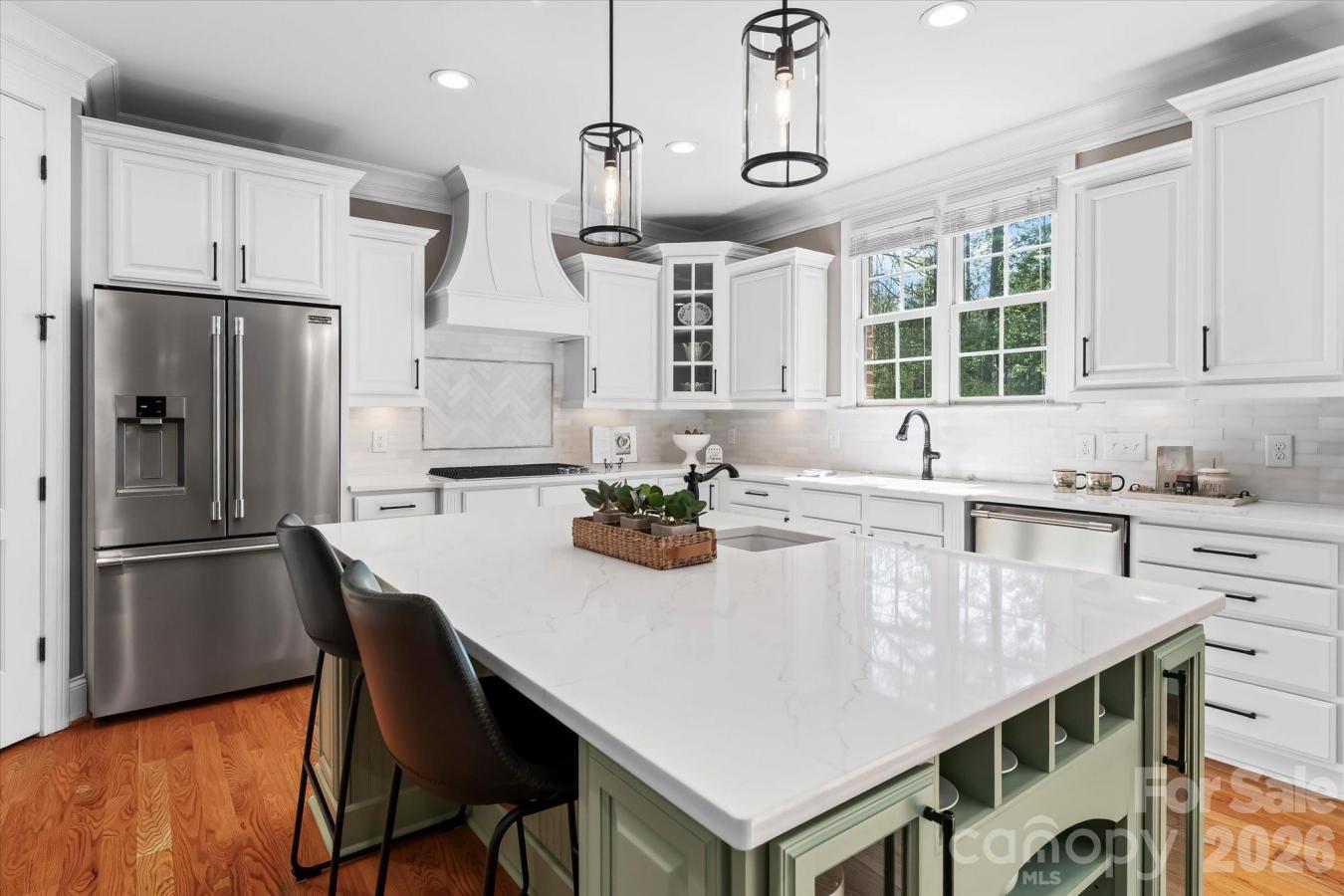 Mooresville, Iredell, 28117, United States, 5 Bedrooms Bedrooms, ,4 BathroomsBathrooms,Residential,For Sale,2045590