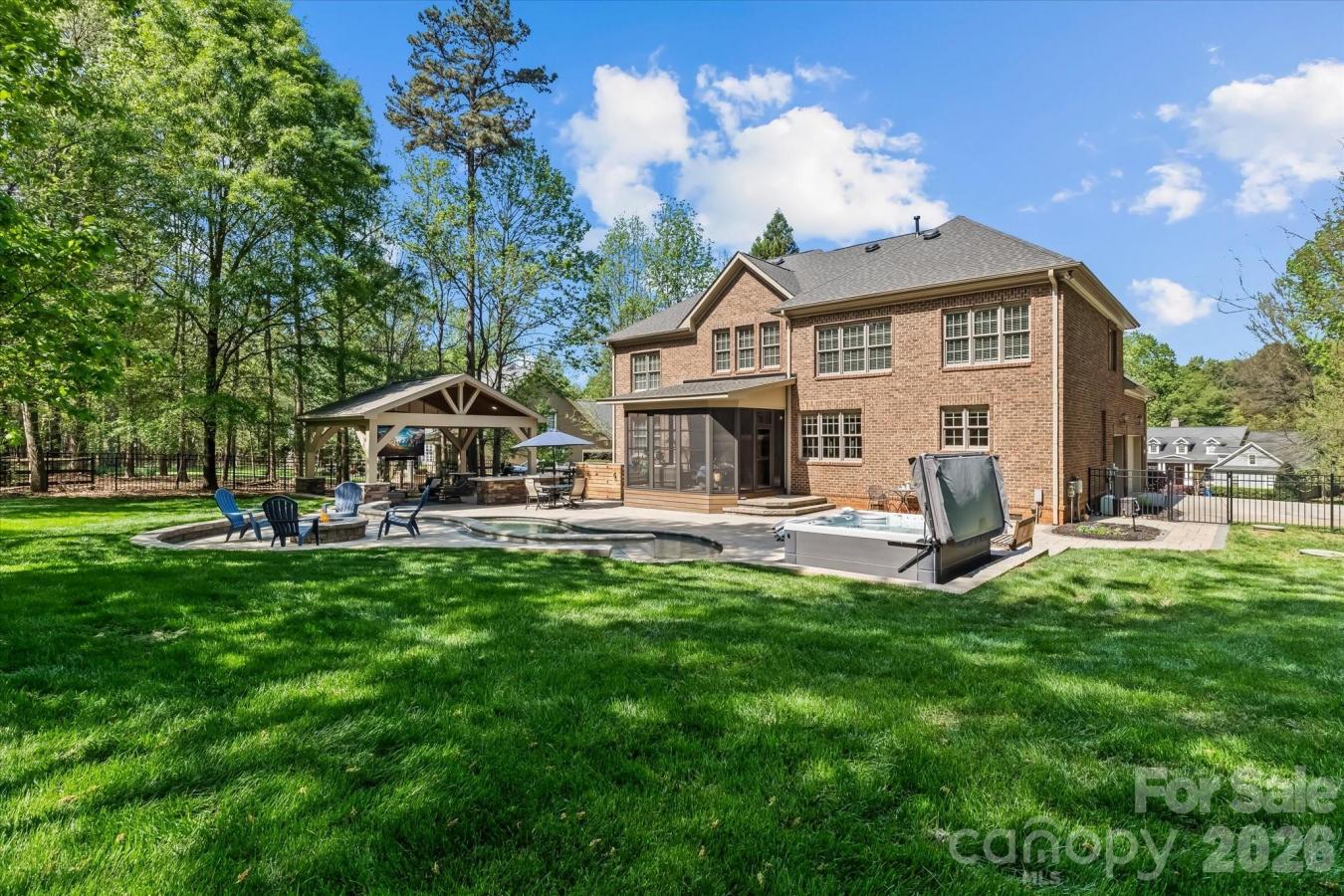 Mooresville, Iredell, 28117, United States, 5 Bedrooms Bedrooms, ,4 BathroomsBathrooms,Residential,For Sale,2045590