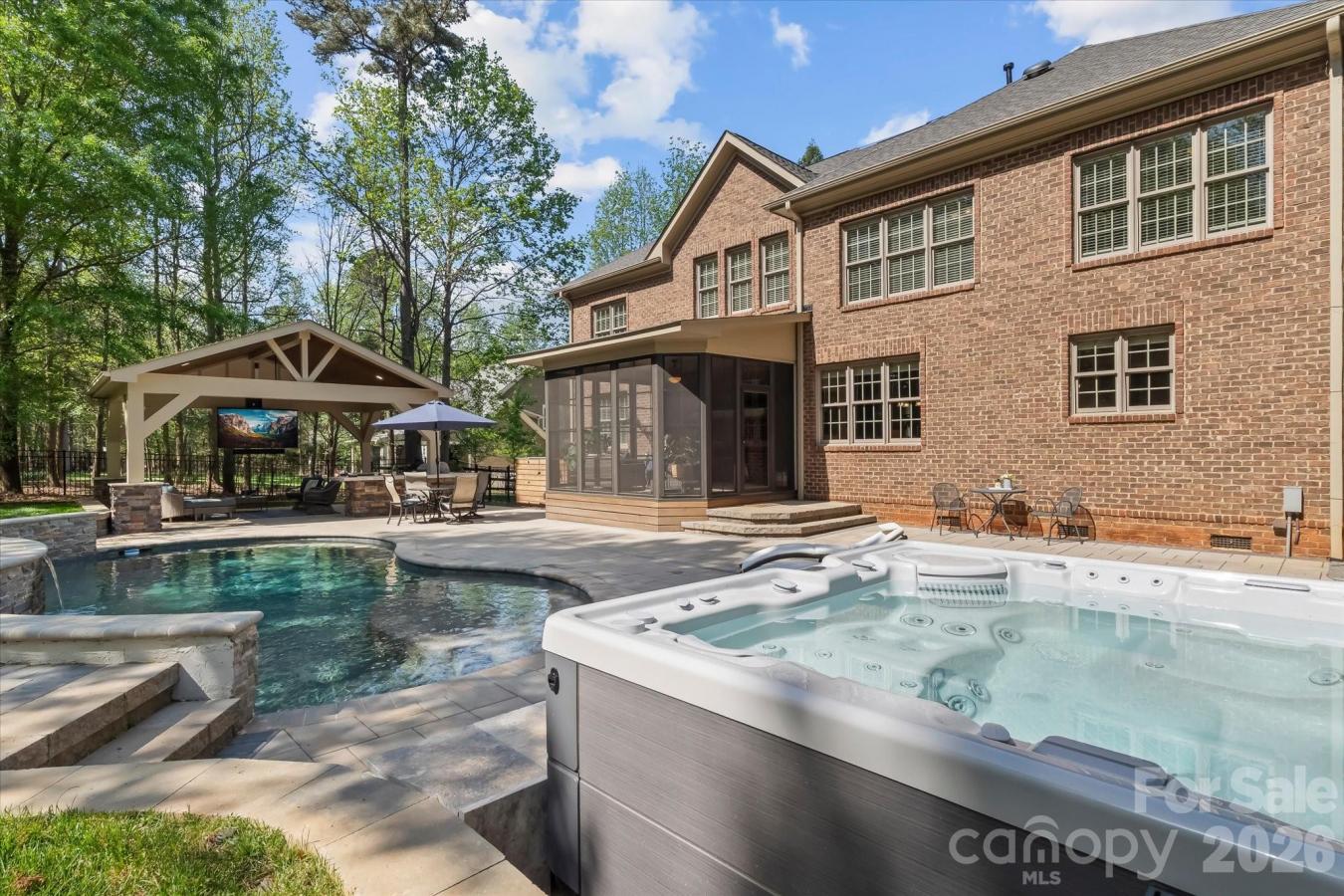 Mooresville, Iredell, 28117, United States, 5 Bedrooms Bedrooms, ,4 BathroomsBathrooms,Residential,For Sale,2045590