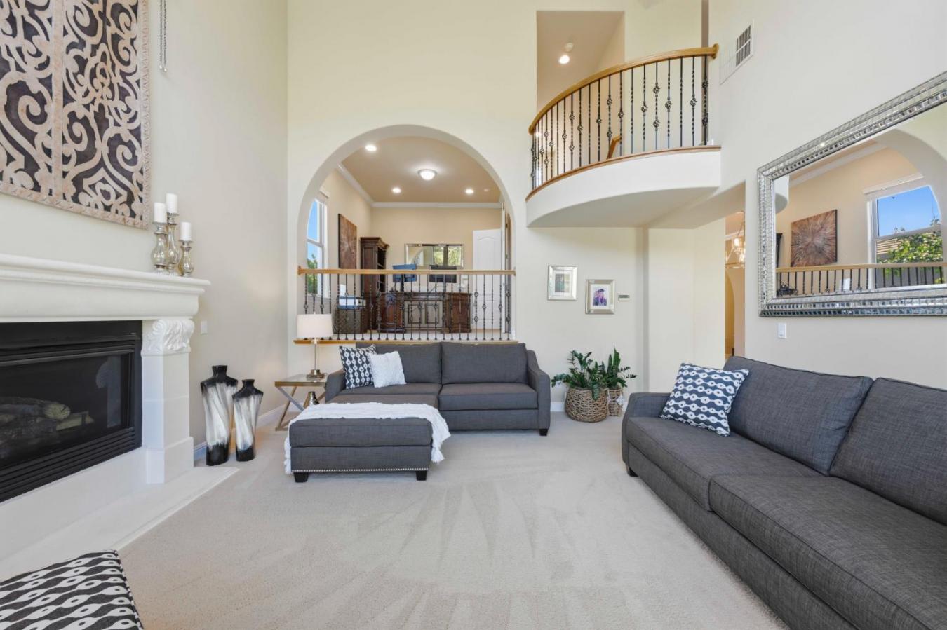 El Dorado Hills, El Dorado, 95762, United States, 5 Bedrooms Bedrooms, ,5 BathroomsBathrooms,Residential,For Sale,2045658