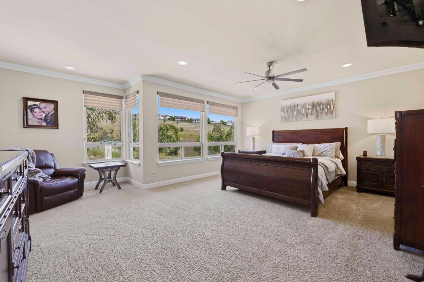 El Dorado Hills, El Dorado, 95762, United States, 5 Bedrooms Bedrooms, ,5 BathroomsBathrooms,Residential,For Sale,2045658