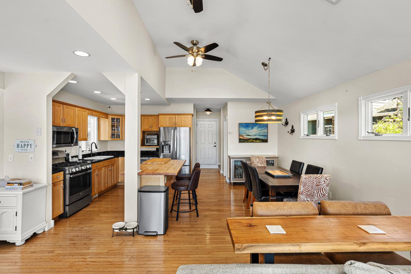 Mount Arlington, Morris, 07856, United States, 4 Bedrooms Bedrooms, ,2 BathroomsBathrooms,Residential,For Sale,2045587