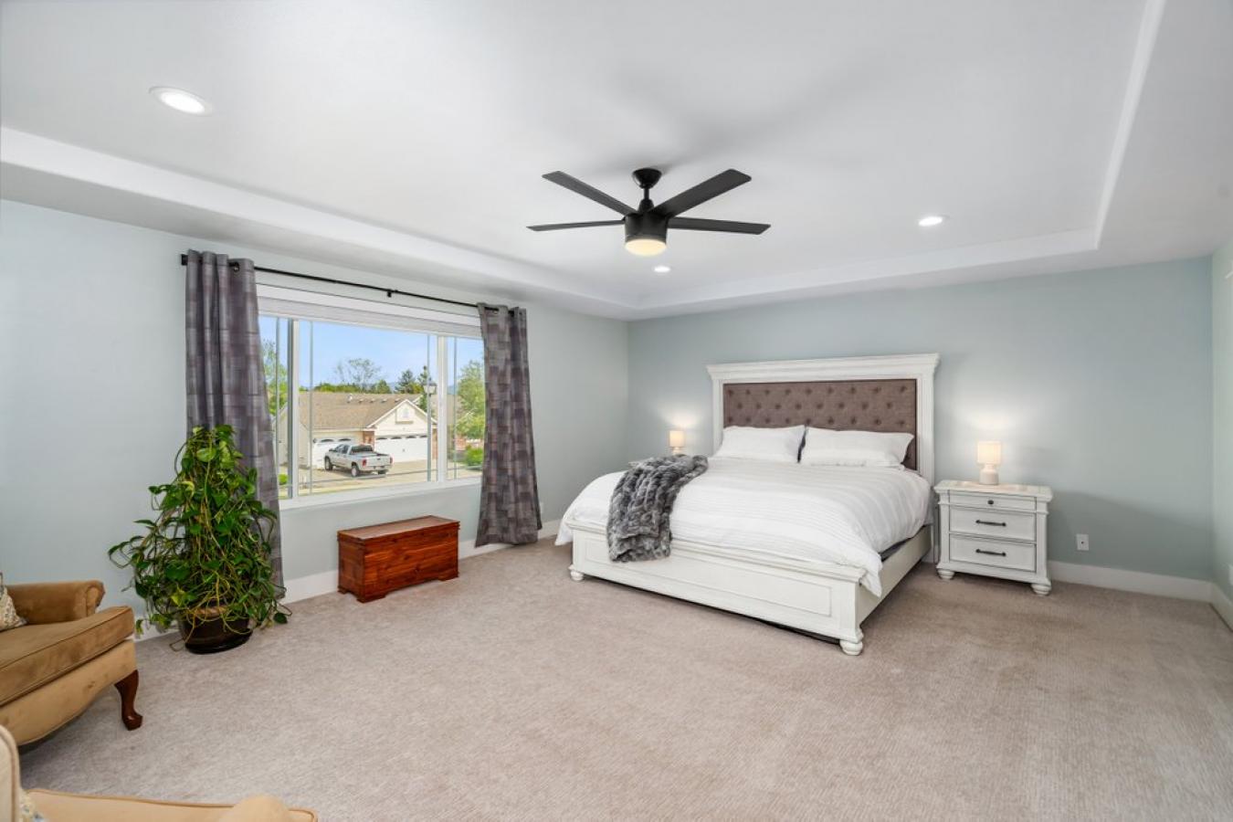 Hayden, Kootenai, 83835, United States, 4 Bedrooms Bedrooms, ,3 BathroomsBathrooms,Residential,For Sale,2045585