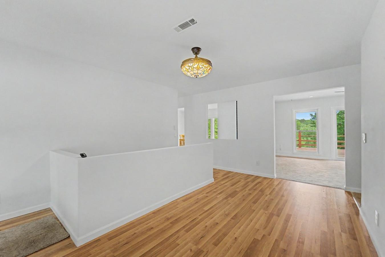 Franklin, Macon, 28734, United States, ,Residential,For Sale,2045583