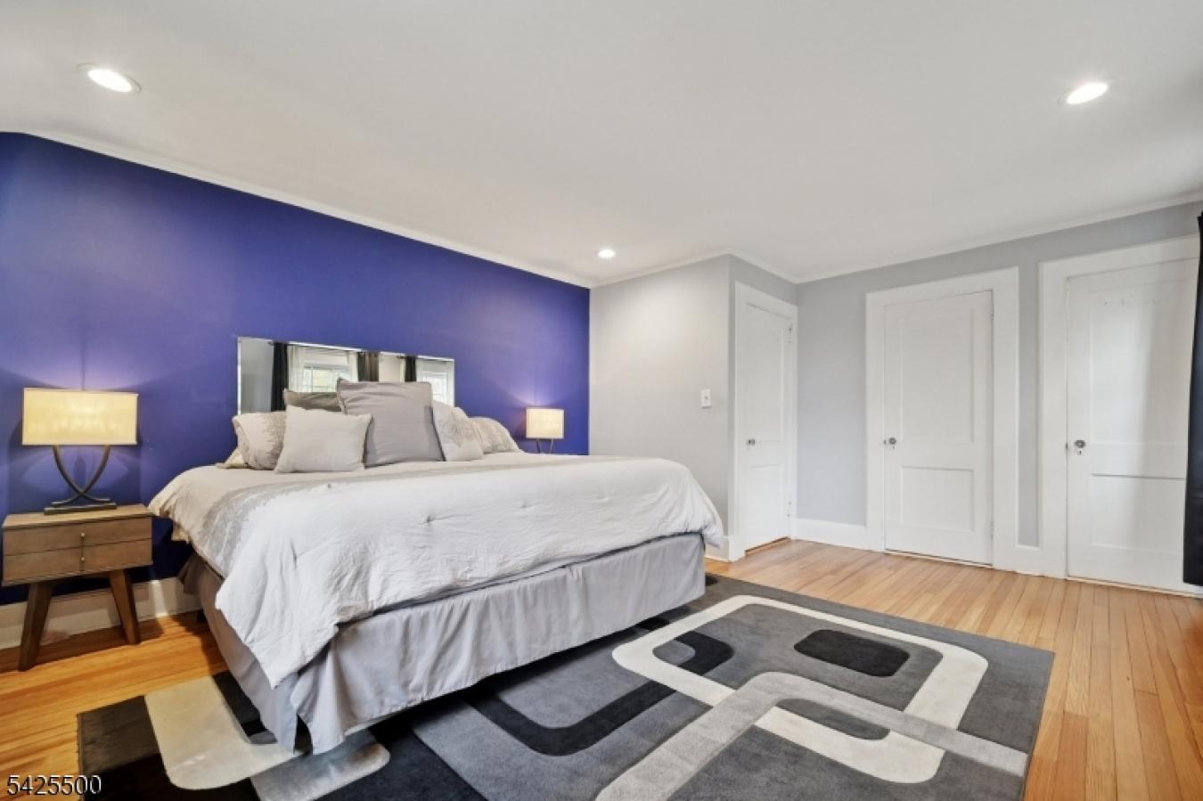 Montclair, Essex, 07043, United States, 3 Bedrooms Bedrooms, ,1 BathroomBathrooms,Residential,For Sale,2045581