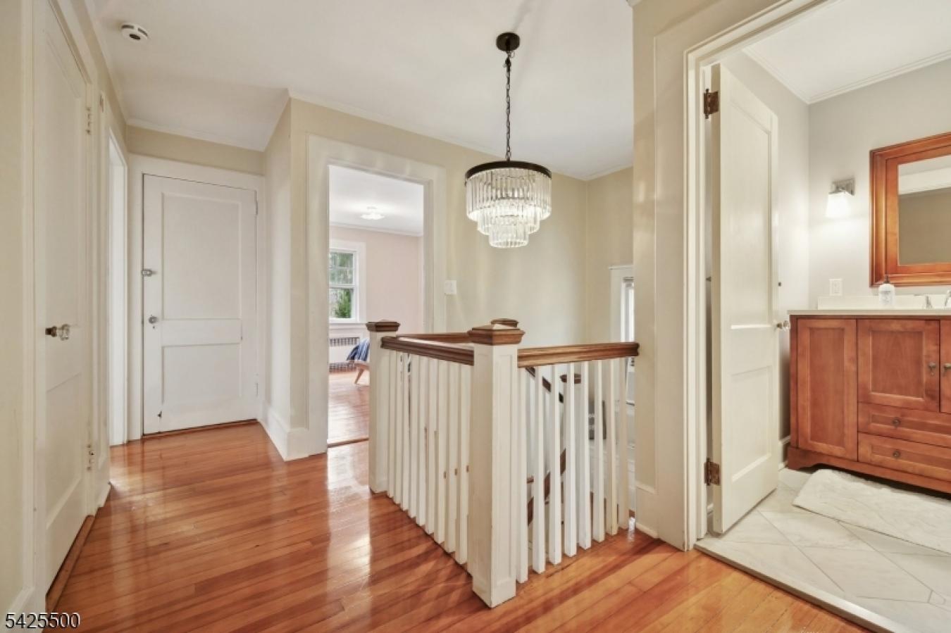 Montclair, Essex, 07043, United States, 3 Bedrooms Bedrooms, ,1 BathroomBathrooms,Residential,For Sale,2045581