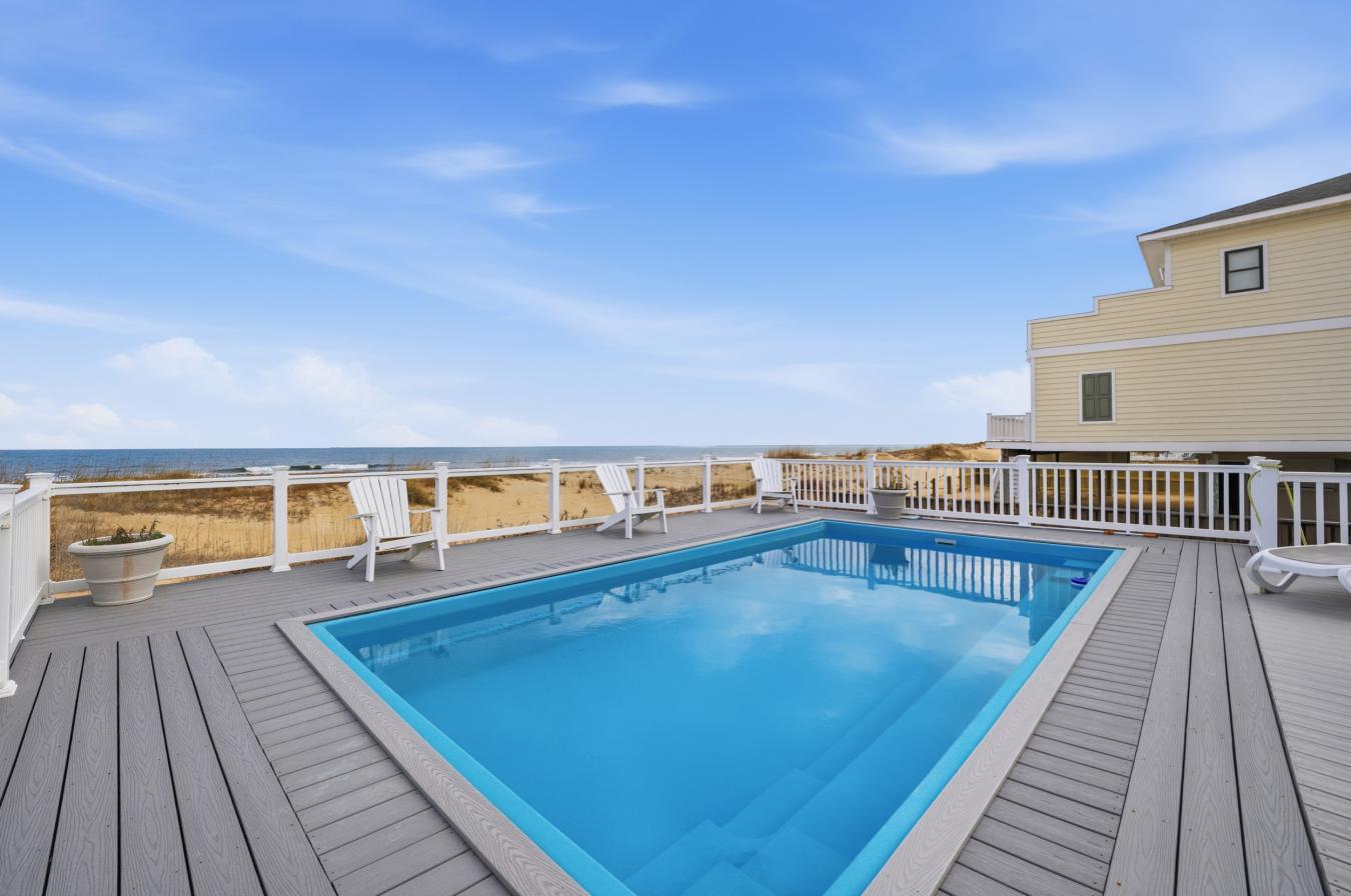 Virginia Beach, Virginia, 23456, United States, 6 Bedrooms Bedrooms, ,5 BathroomsBathrooms,Residential,For Sale,2045577