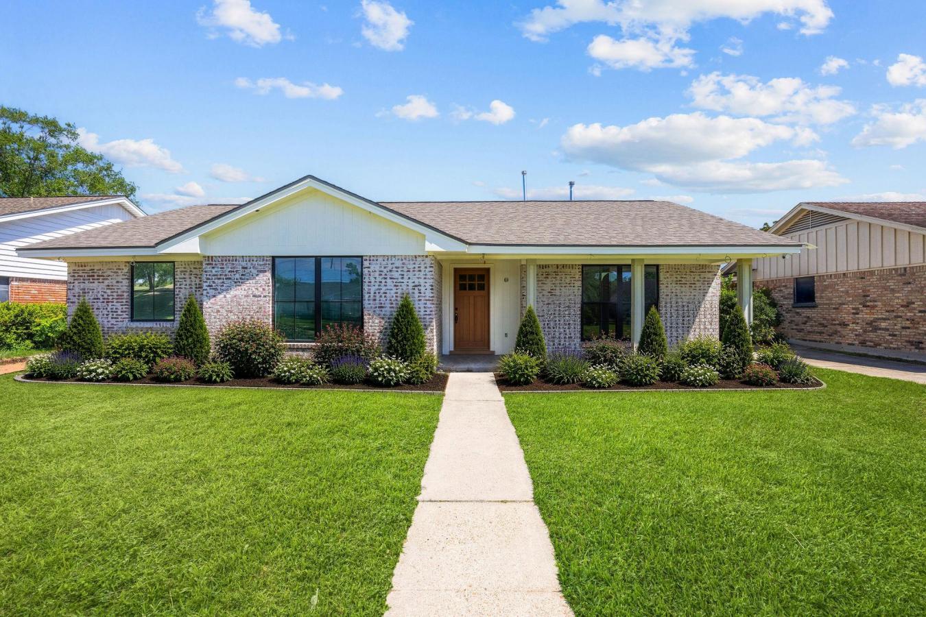 Houston, Harris, 77008, United States, ,Residential,For Sale,2045576