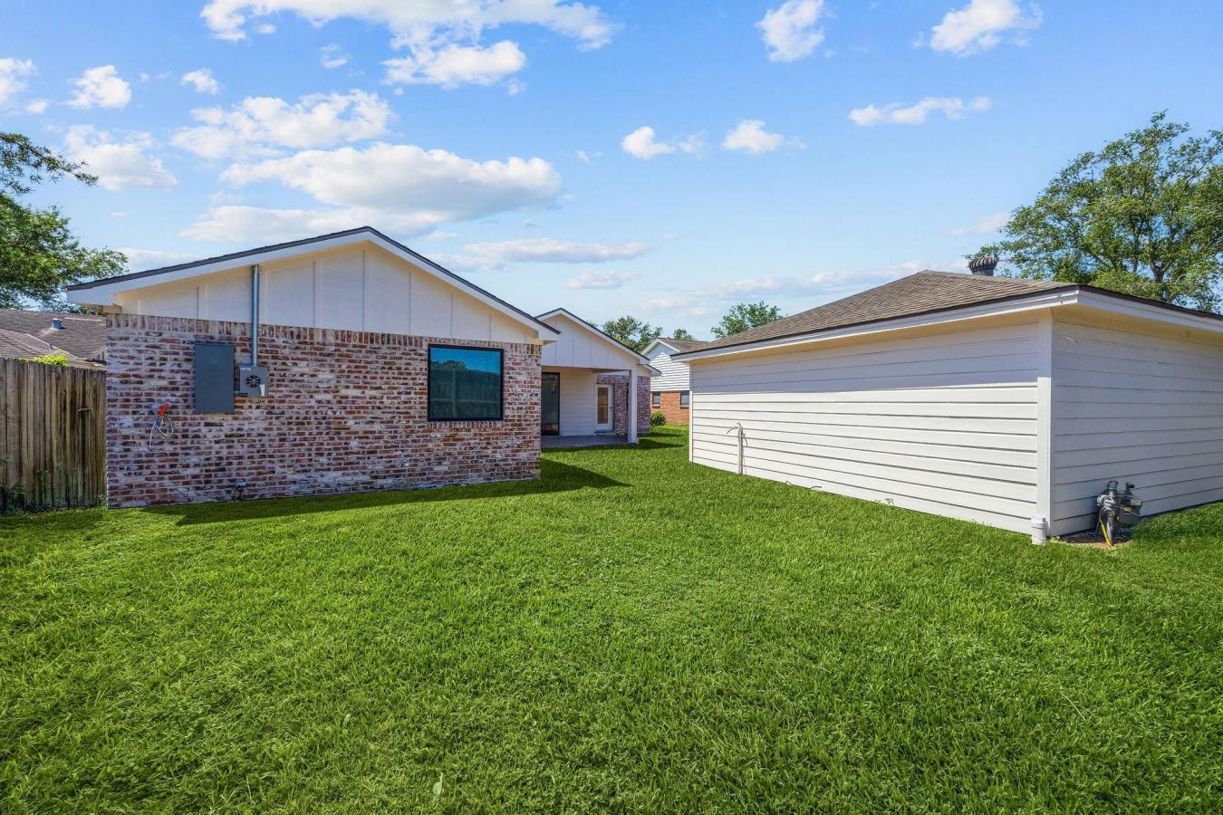 Houston, Harris, 77008, United States, ,Residential,For Sale,2045576