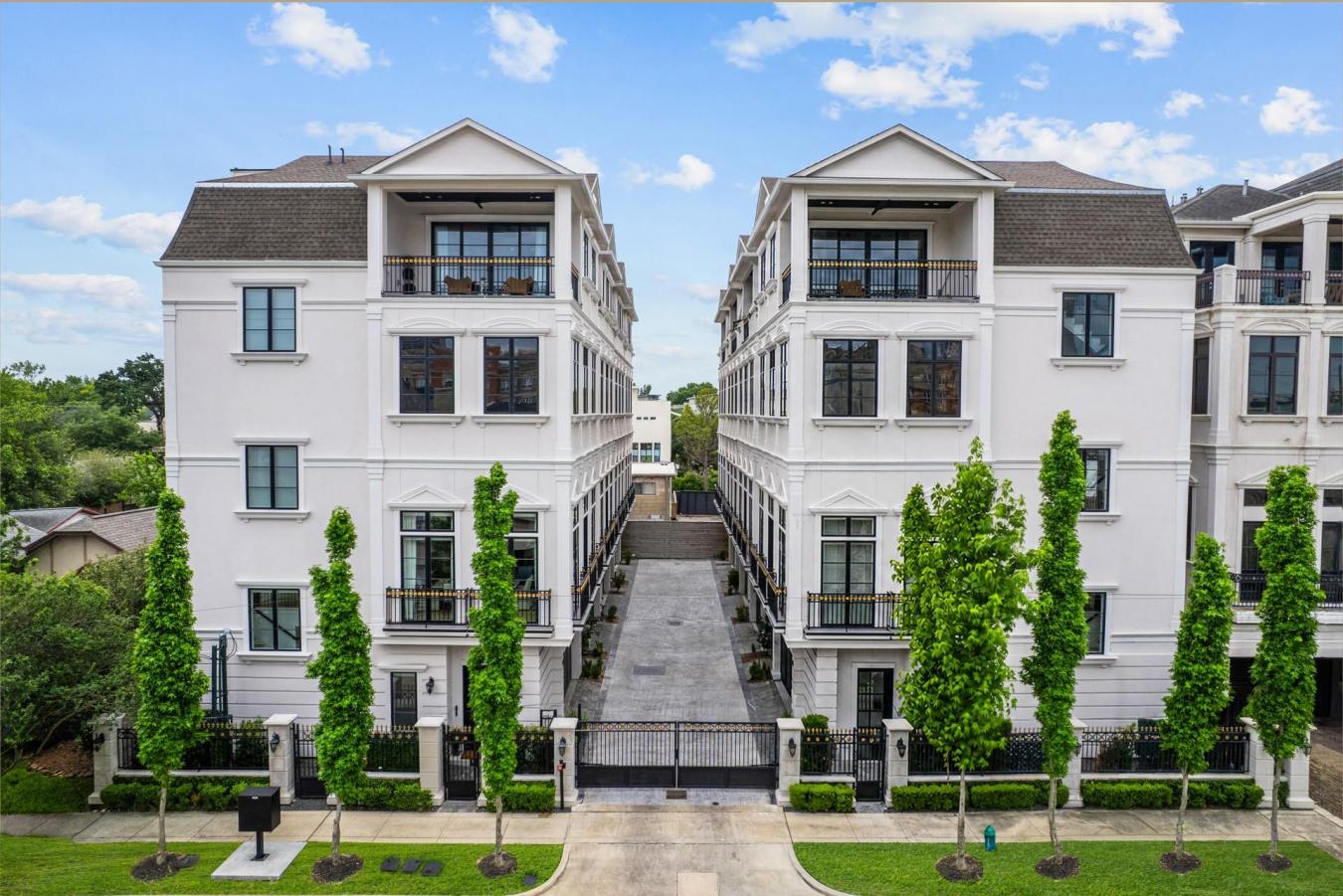 Houston, Harris, 77006, United States, ,Residential,For Sale,2045574