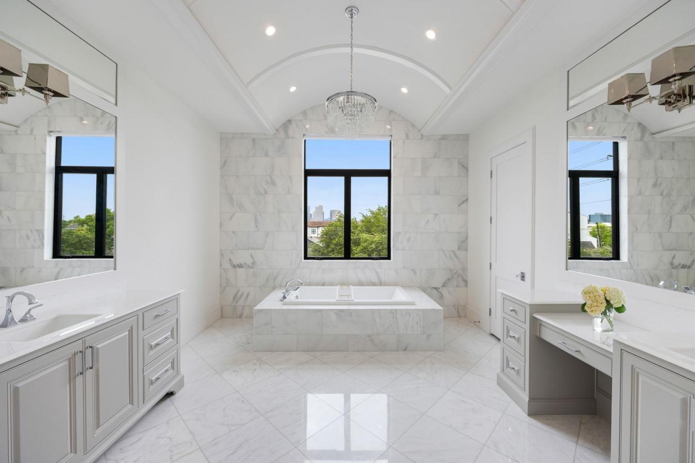 Houston, Harris, 77006, United States, ,Residential,For Sale,2045574