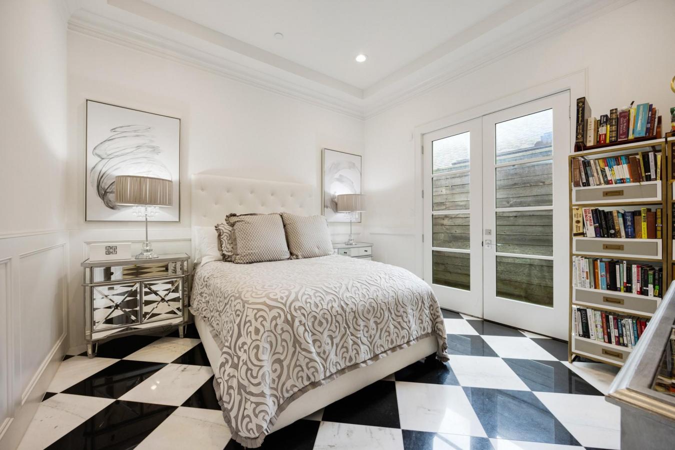 Houston, Harris, 77006, United States, ,Residential,For Sale,2045574
