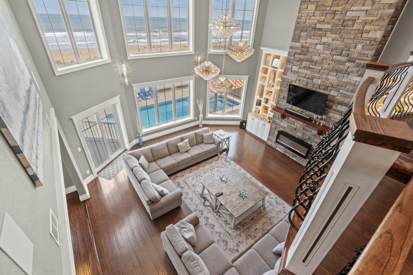 Virginia Beach, Virginia, 23456, United States, 12 Bedrooms Bedrooms, ,13 BathroomsBathrooms,Residential,For Sale,2045572