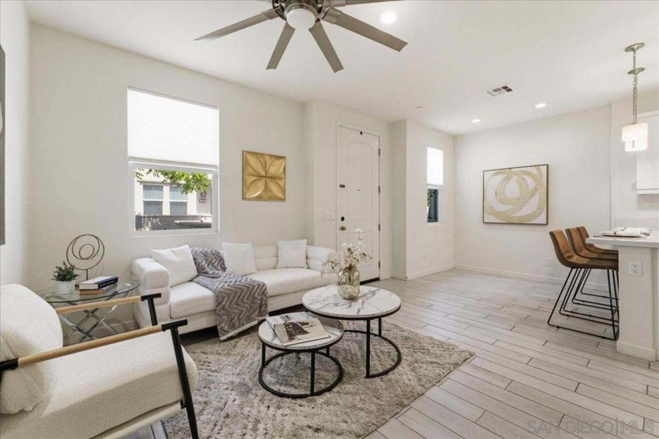 Oceanside, San Diego, 92057, United States, 3 Bedrooms Bedrooms, ,2 BathroomsBathrooms,Residential,For Sale,2045570