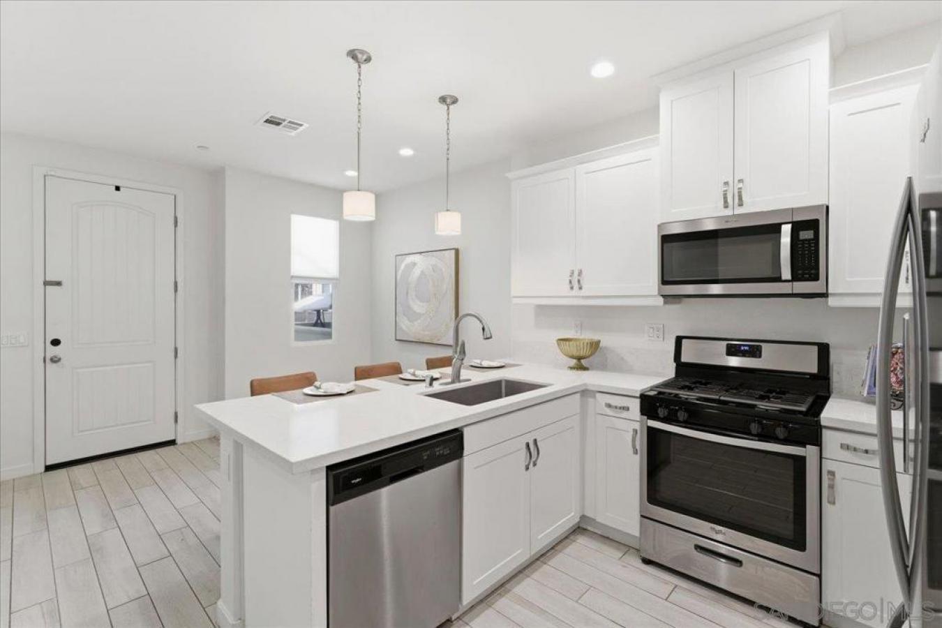 Oceanside, San Diego, 92057, United States, 3 Bedrooms Bedrooms, ,2 BathroomsBathrooms,Residential,For Sale,2045570