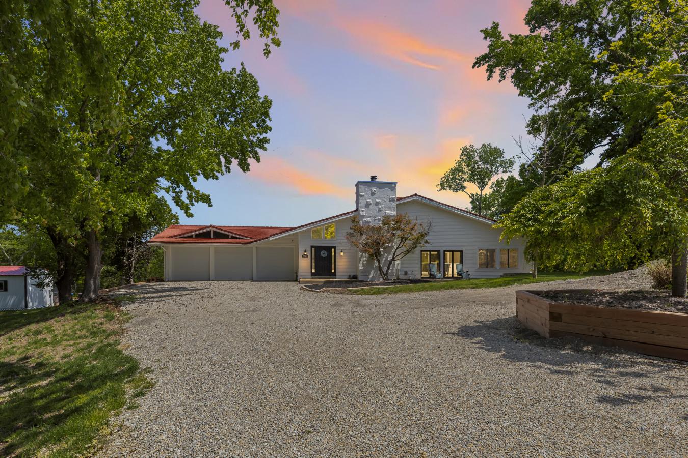 Wildwood, Missouri, 63038, United States, 3 Bedrooms Bedrooms, ,3 BathroomsBathrooms,Residential,For Sale,2045569