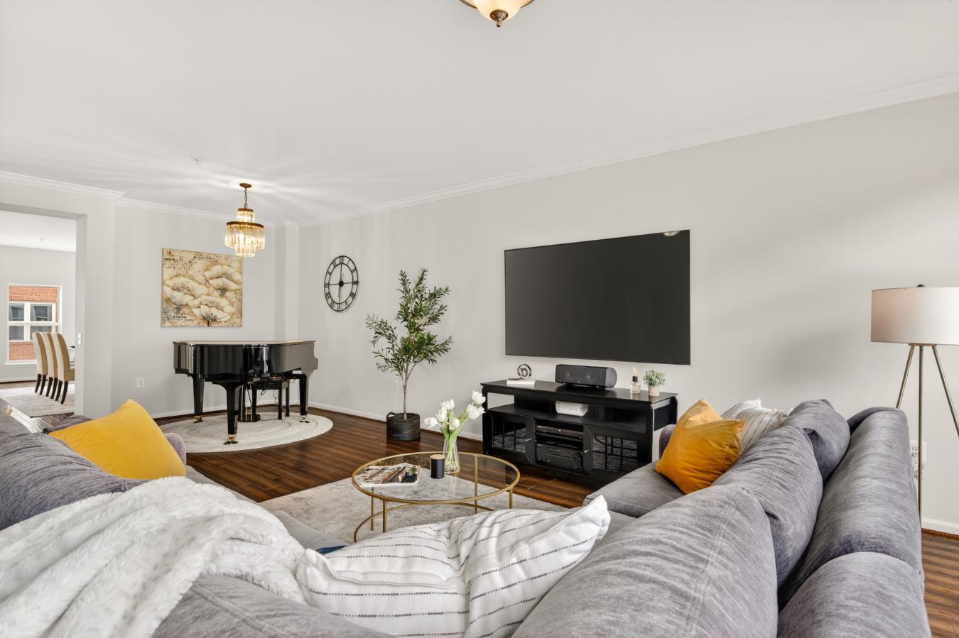 Gaithersburg, Montgomery, 20878, United States, 3 Bedrooms Bedrooms, ,2 BathroomsBathrooms,Residential,For Sale,2045568