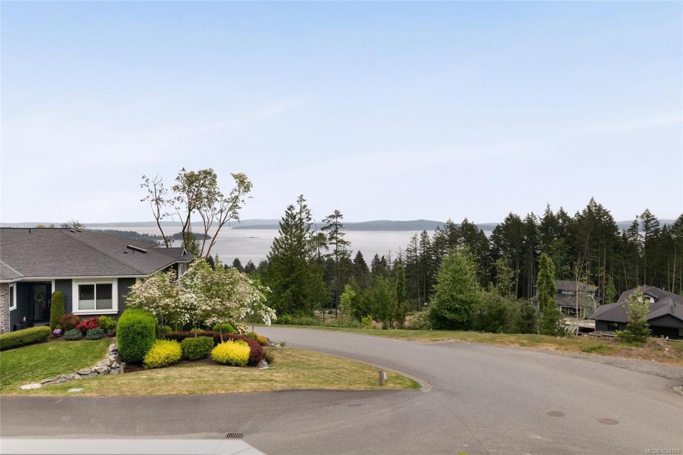 Ladysmith, BC, V9G 0A8, Canada, 3 Bedrooms Bedrooms, ,3 BathroomsBathrooms,Residential,For Sale,2045567