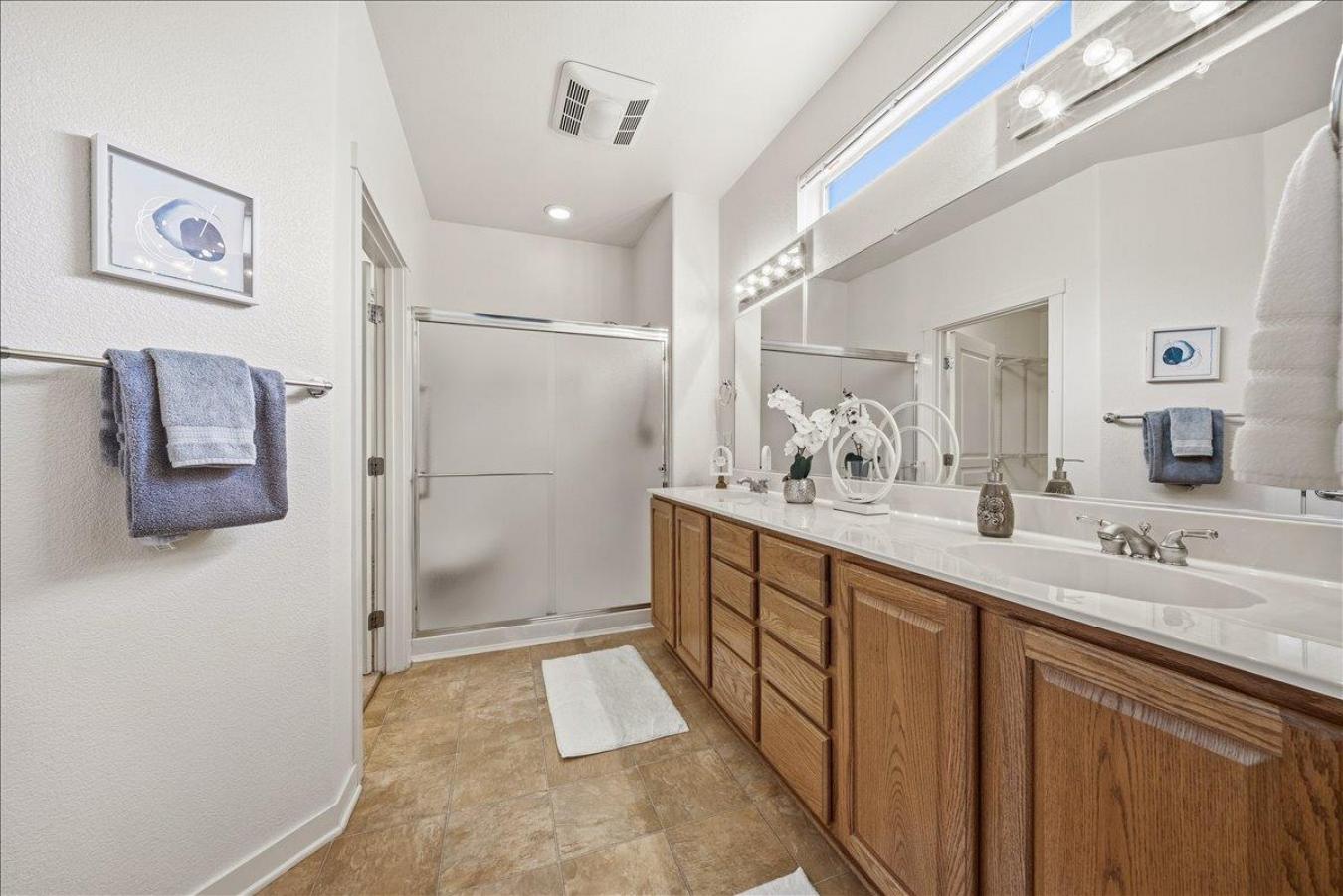 Lincoln, Placer, 95648, United States, ,Residential,For Sale,2045653