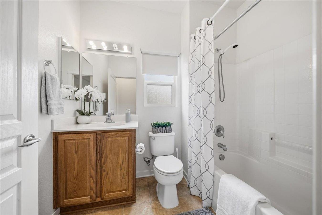 Lincoln, Placer, 95648, United States, ,Residential,For Sale,2045653