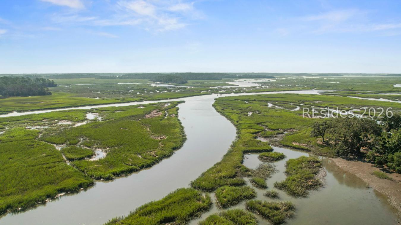 Hilton Head Island, Beaufort, 29926, United States, 2 Bedrooms Bedrooms, ,2 BathroomsBathrooms,Residential,For Sale,2045651