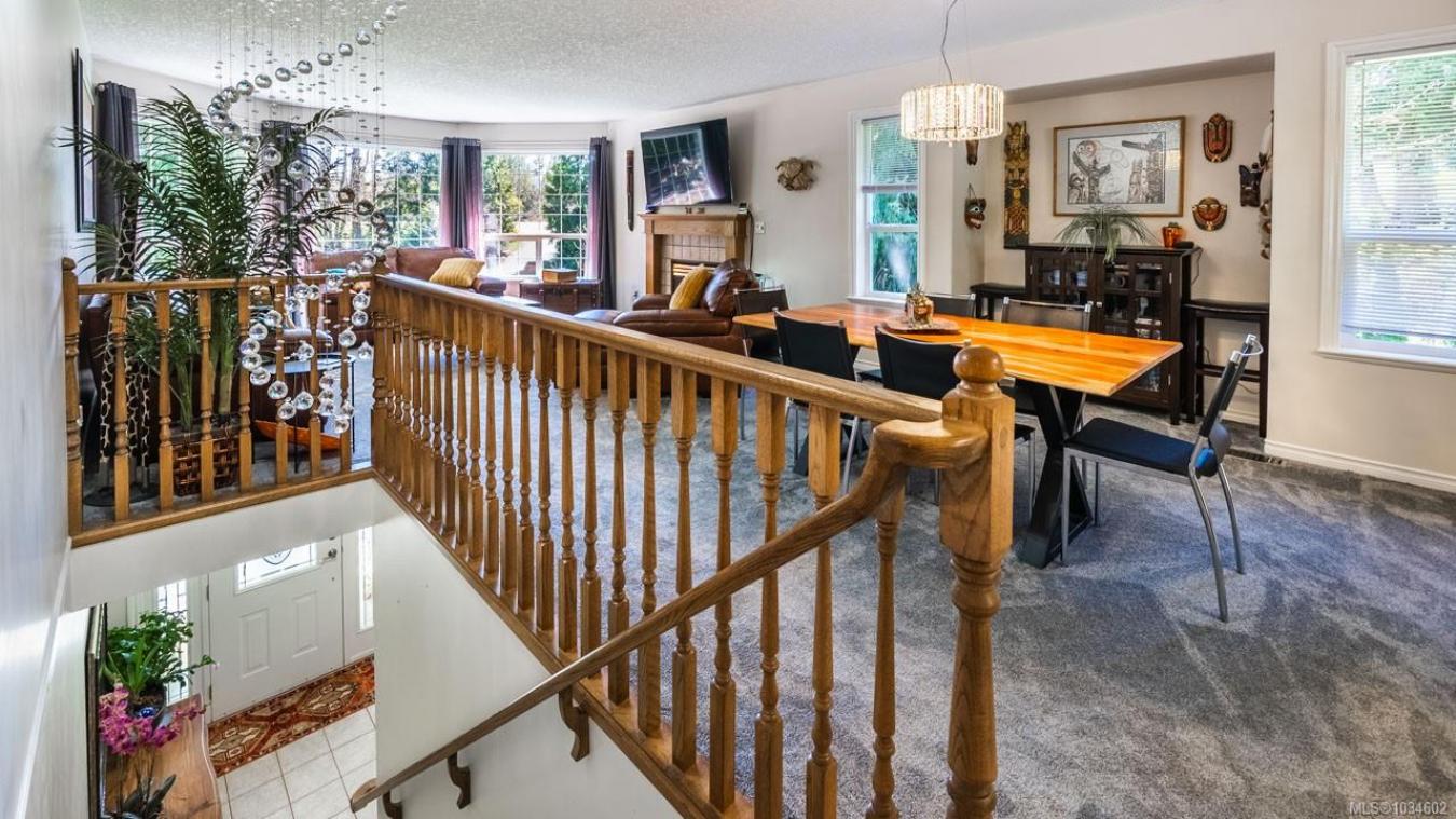 Nanaimo, Nanaimo Regional District, V9X 1L3, Canada, 6 Bedrooms Bedrooms, ,5 BathroomsBathrooms,Residential,For Sale,2045648