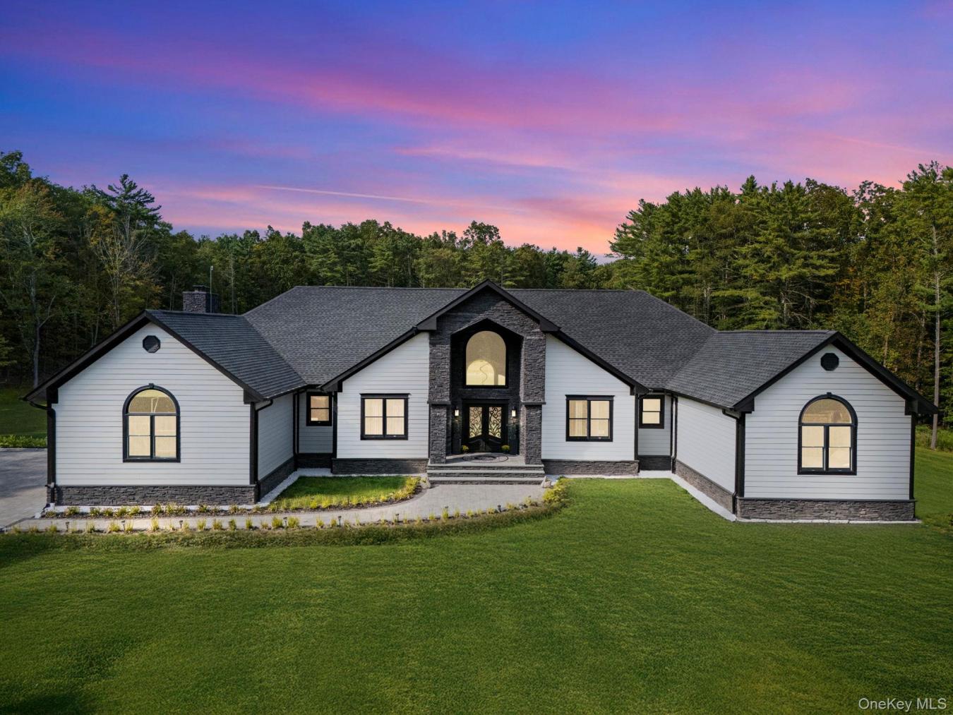 Coxsackie, Greene County, 12051, United States, 4 Bedrooms Bedrooms, ,4 BathroomsBathrooms,Residential,For Sale,2045645
