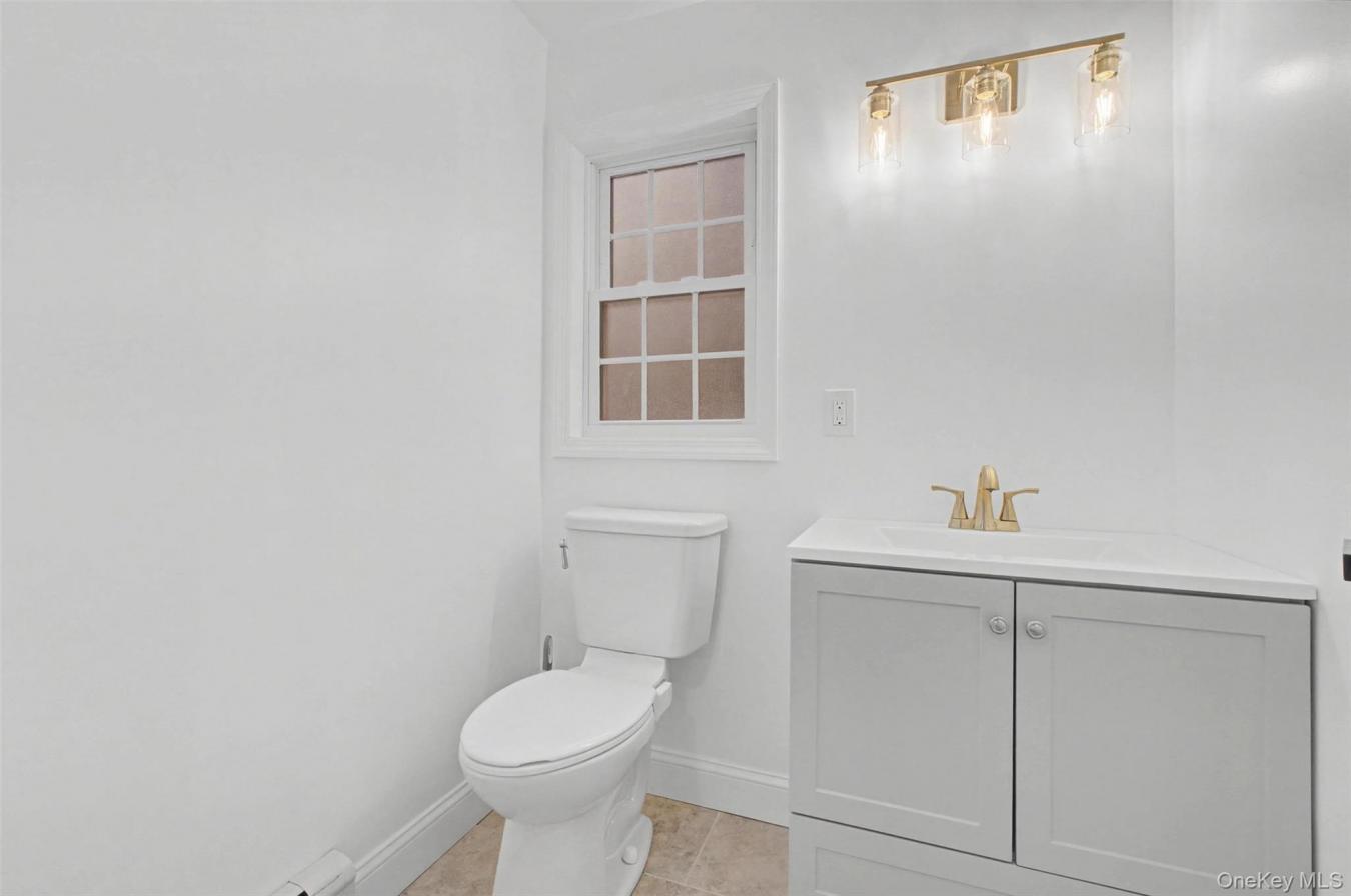 Putnam Valley, Putnam County, 10579, United States, 3 Bedrooms Bedrooms, ,3 BathroomsBathrooms,Residential,For Sale,2045643