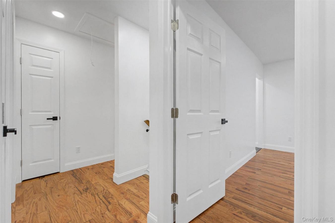 Putnam Valley, Putnam County, 10579, United States, 3 Bedrooms Bedrooms, ,3 BathroomsBathrooms,Residential,For Sale,2045643