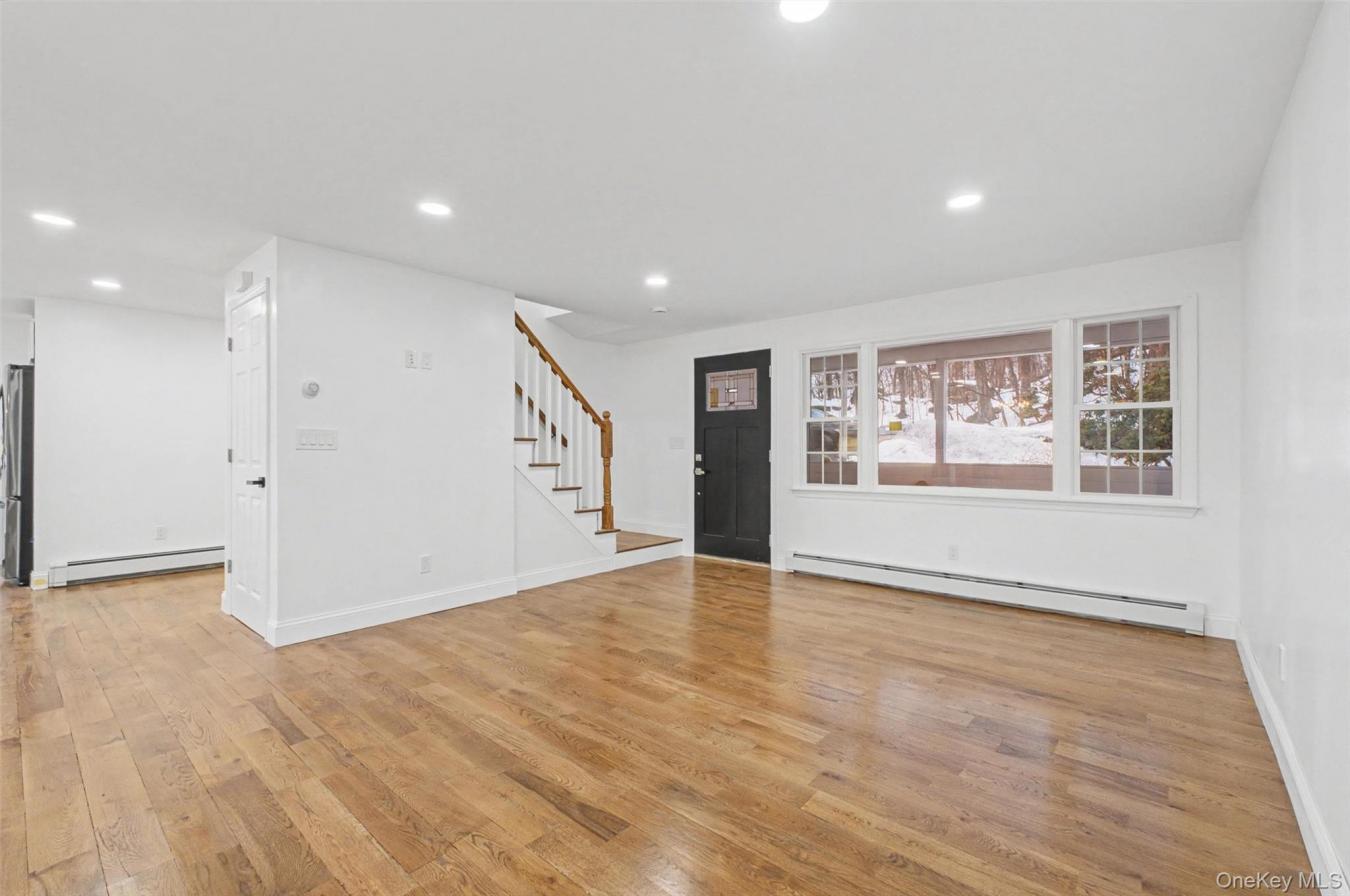 Putnam Valley, Putnam County, 10579, United States, 3 Bedrooms Bedrooms, ,3 BathroomsBathrooms,Residential,For Sale,2045643