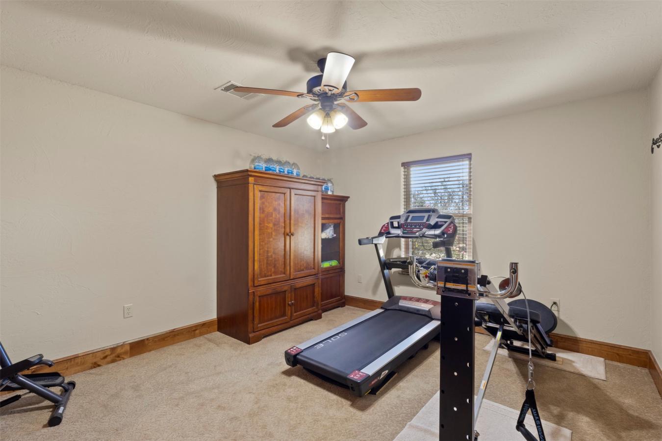 Gordonville, Grayson, 76245, United States, 3 Bedrooms Bedrooms, ,2 BathroomsBathrooms,Residential,For Sale,2045642