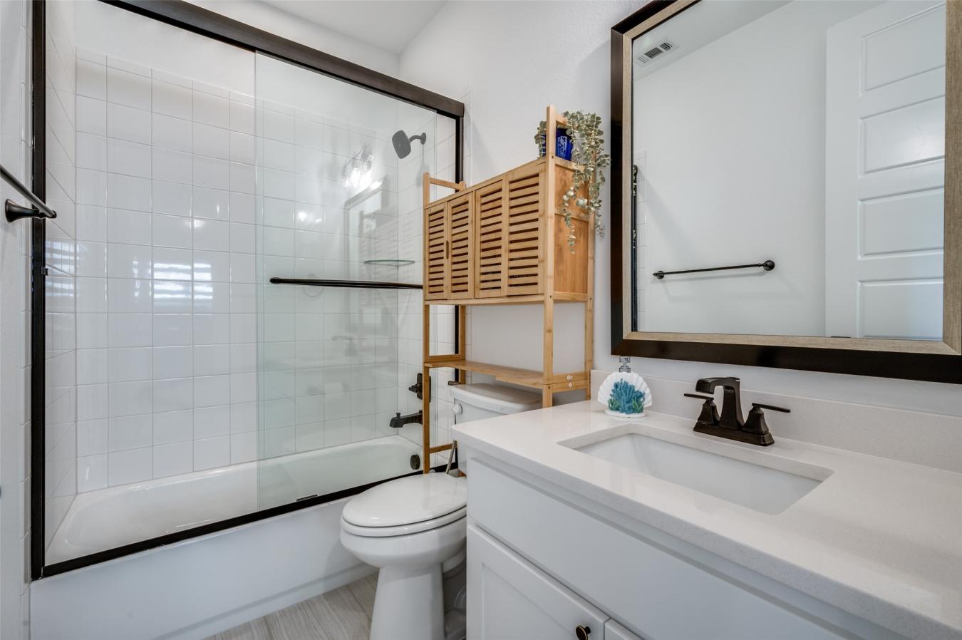 The Colony, Denton, 75056, United States, 4 Bedrooms Bedrooms, ,3 BathroomsBathrooms,Residential,For Sale,2045640