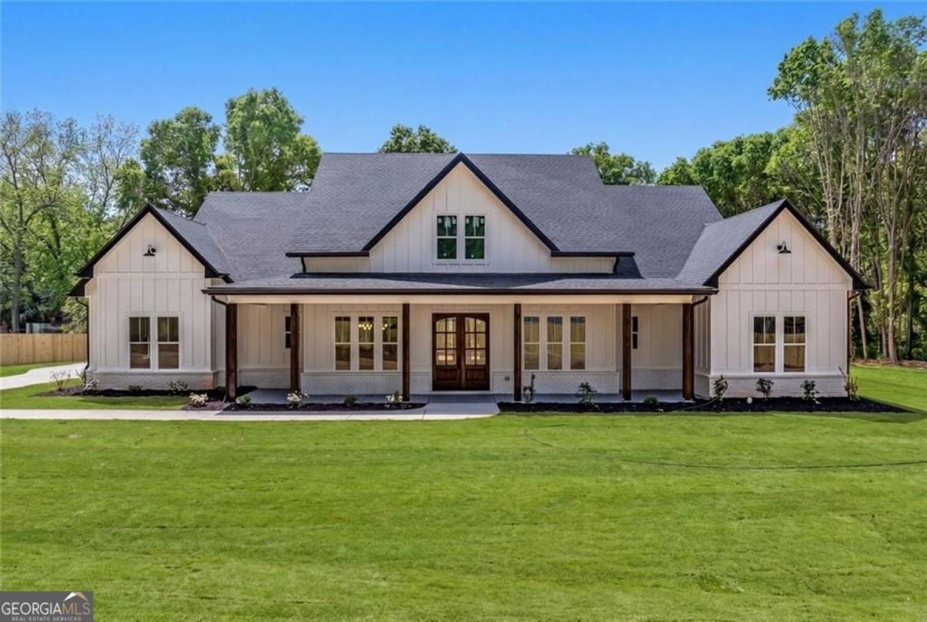 Monroe, Walton, 30656, United States, 5 Bedrooms Bedrooms, ,4 BathroomsBathrooms,Residential,For Sale,2045637