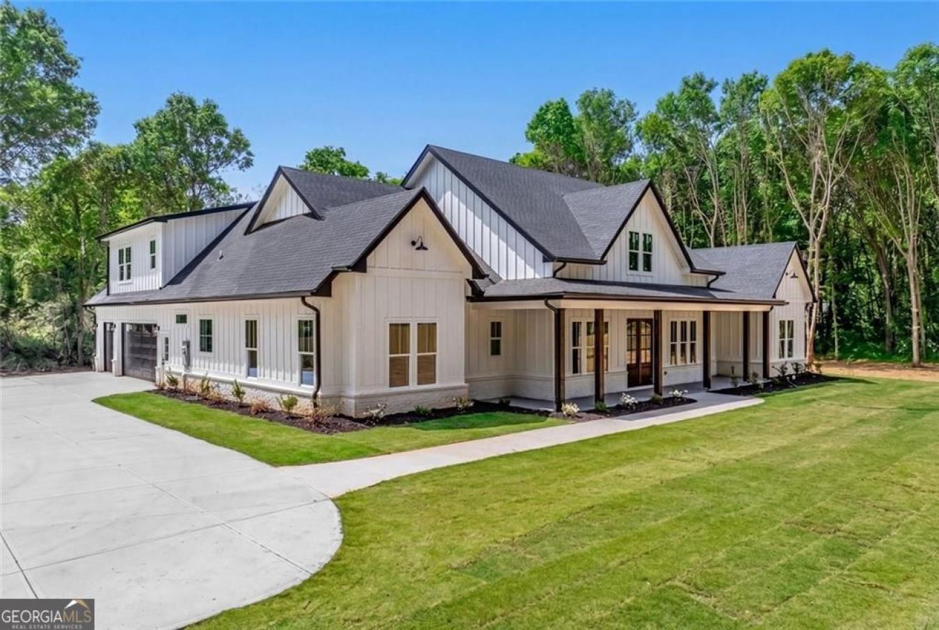 Monroe, Walton, 30656, United States, 5 Bedrooms Bedrooms, ,4 BathroomsBathrooms,Residential,For Sale,2045637