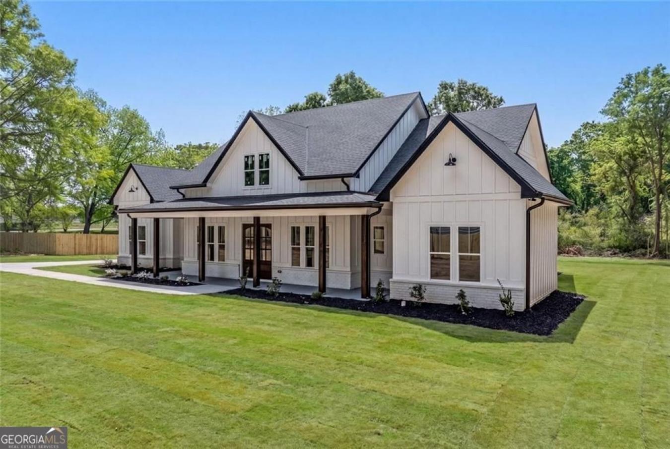 Monroe, Walton, 30656, United States, 5 Bedrooms Bedrooms, ,4 BathroomsBathrooms,Residential,For Sale,2045637