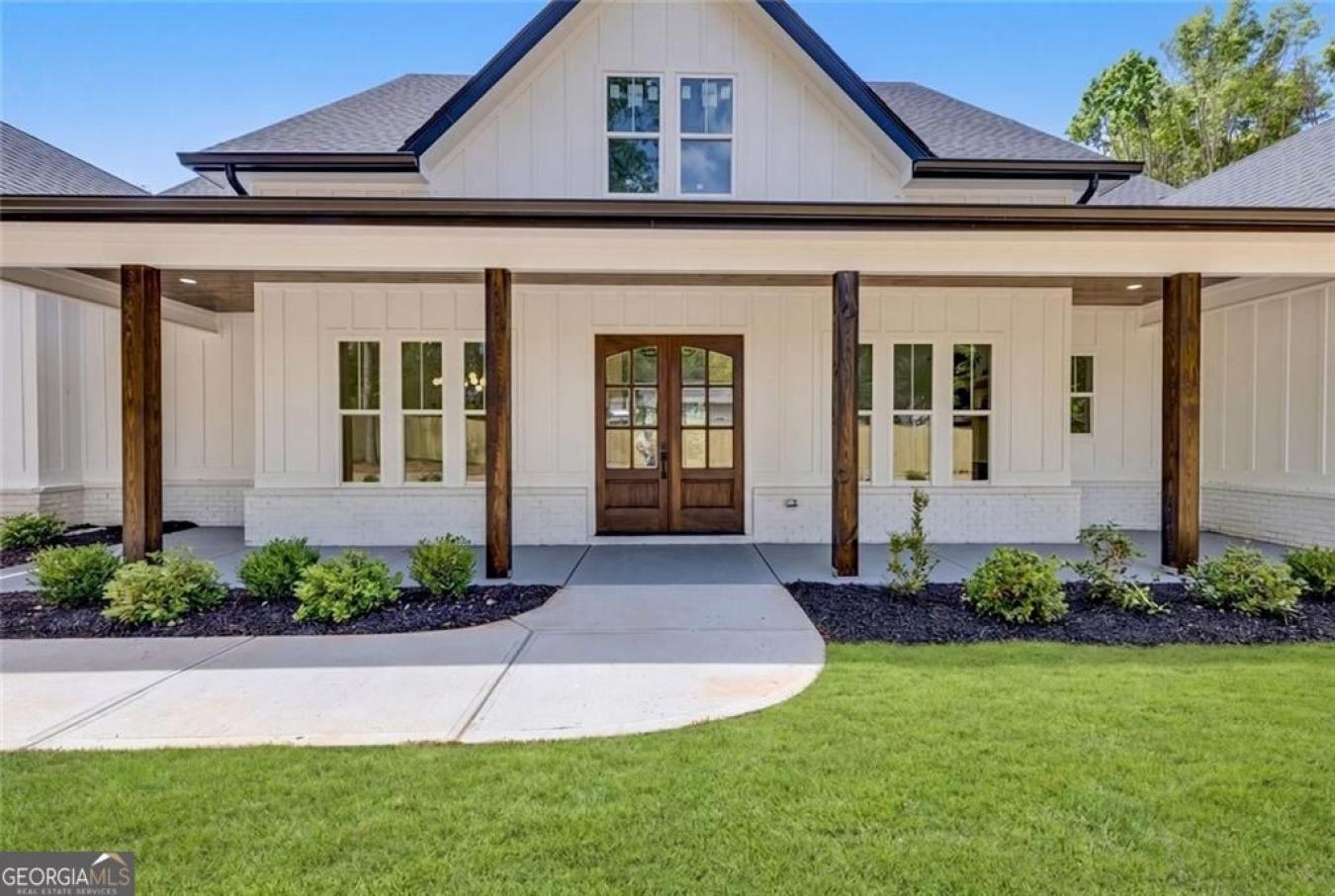 Monroe, Walton, 30656, United States, 5 Bedrooms Bedrooms, ,4 BathroomsBathrooms,Residential,For Sale,2045637