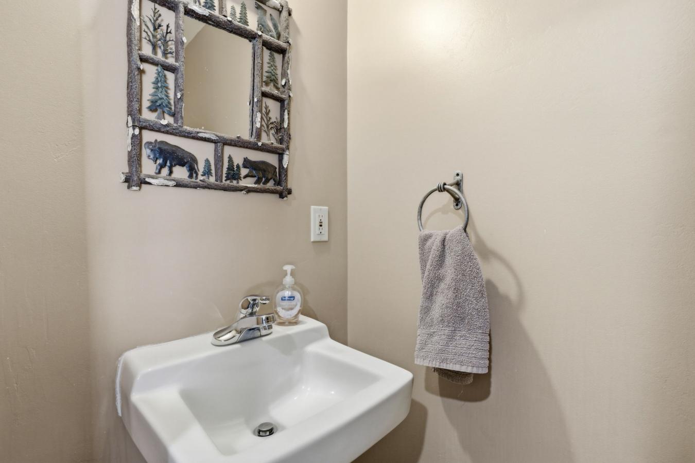 Payson, Gila, 85541, United States, 3 Bedrooms Bedrooms, ,3 BathroomsBathrooms,Residential,For Sale,2045636