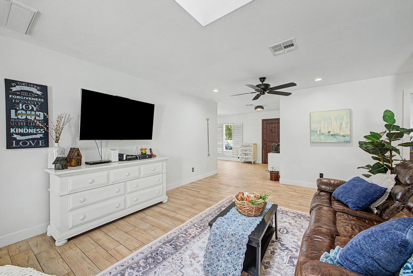 Scottsdale, Maricopa, 85254, United States, 6 Bedrooms Bedrooms, ,6 BathroomsBathrooms,Residential,For Sale,2045631
